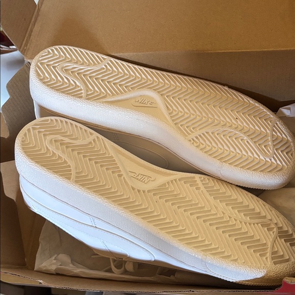 Nike Court Royale 7.5 All-White Casual Sneakers - Picture 8 of 10